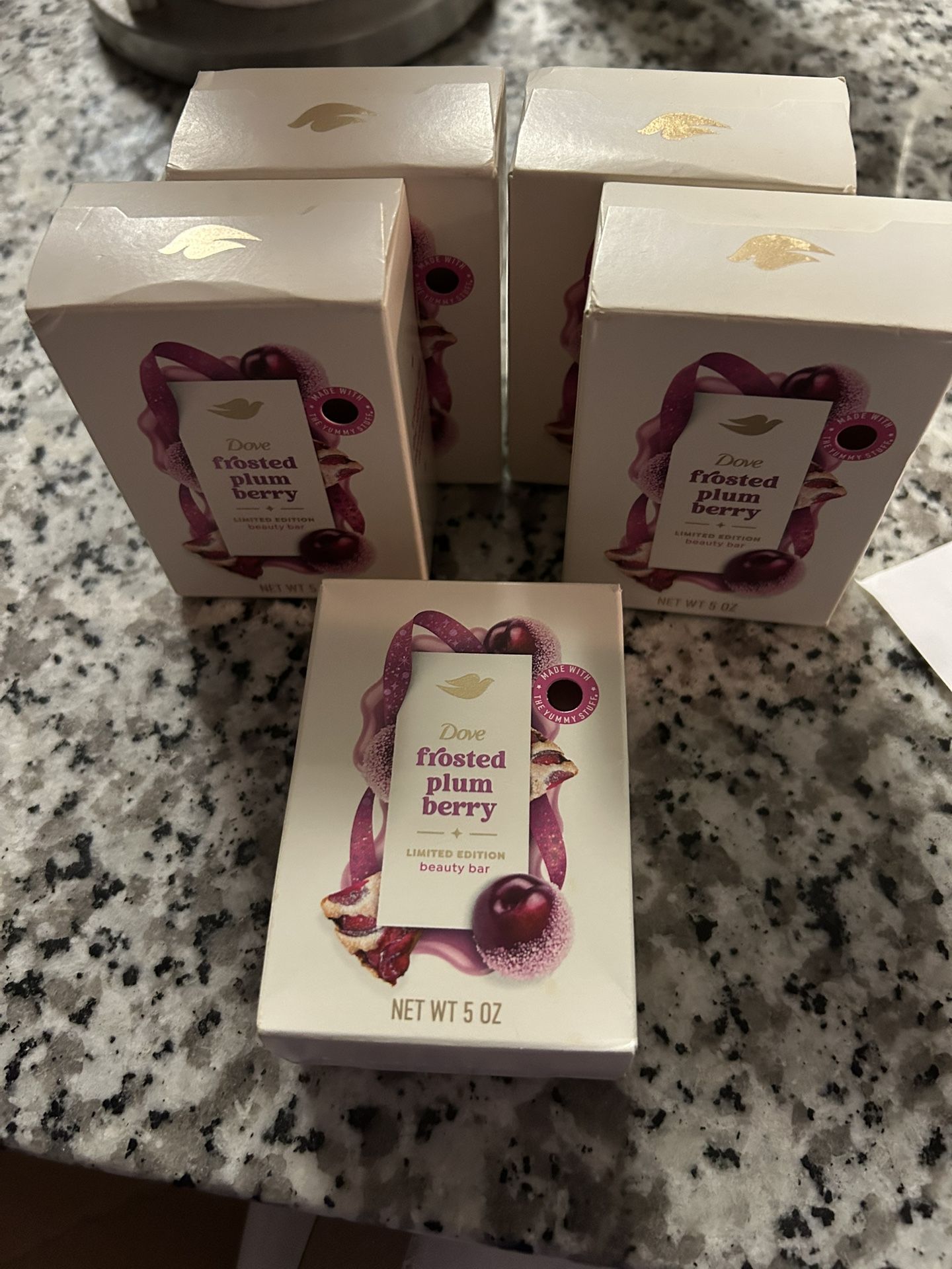 Dove Beauty Limited Edition Bar Soap - Frosted Plum Berry - 5 oz