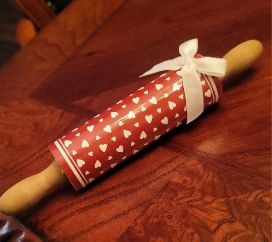 Heart Patterned Red Rolling Pins With Ribbon 