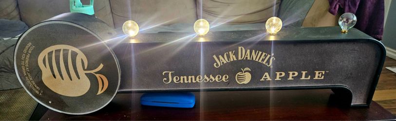 Jack Daniels Tennessee Apple Marquis light