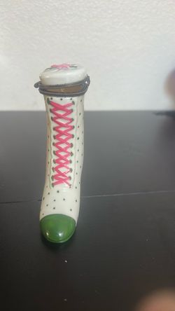Porcelain Boot Trinket Box
