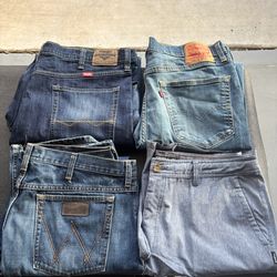 Levi Straus, Wrangler Jeans & O’Neil Short