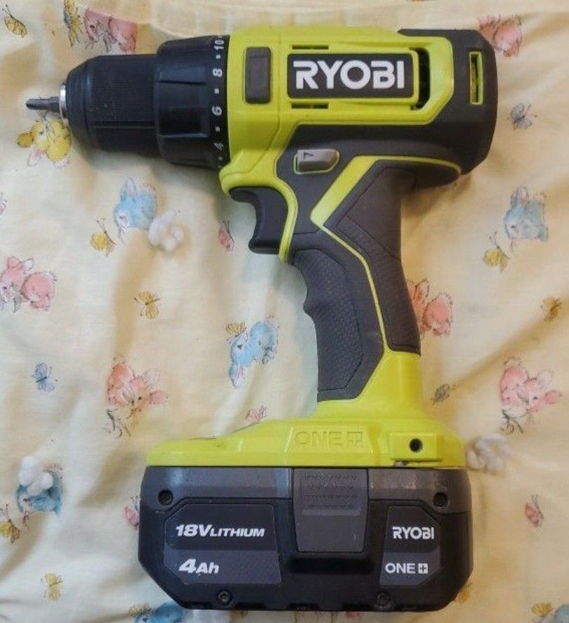 RYOBI ONE+ 18V Cordless 1/2 in. Drill/Driver