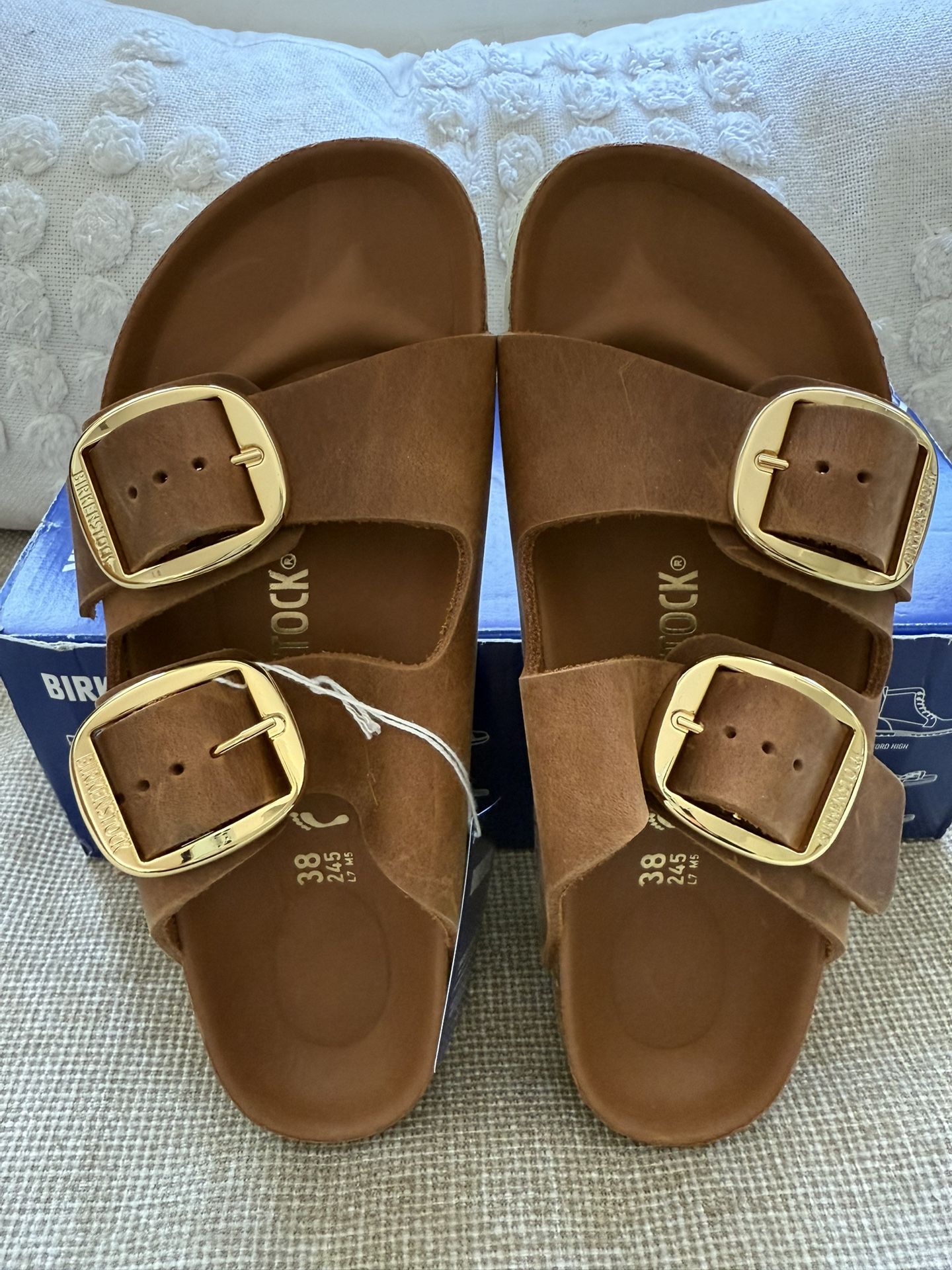 NEW Birkenstocks Womens Size 7 - Never Worn