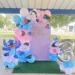 Stitch Balloon Set Up