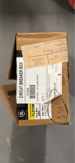 GE TL510R Circuit Breaker Box 240V