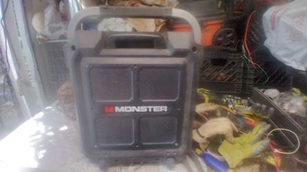 SPEAKER MOSTER