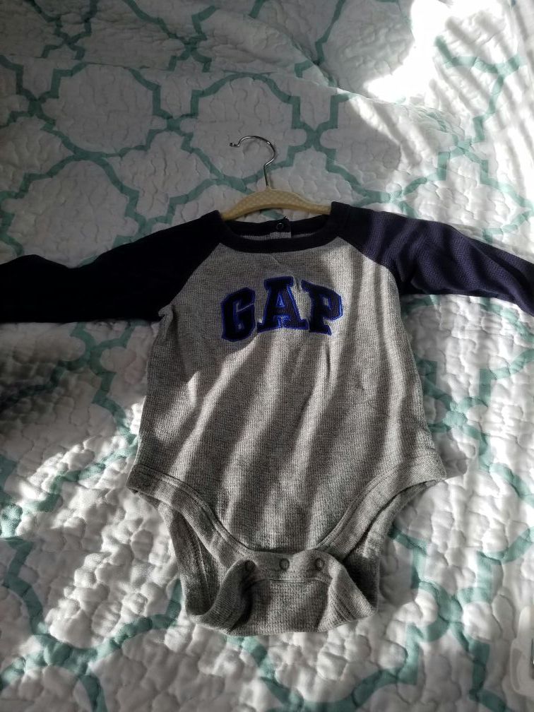 Gap long sleeve thermo onesie