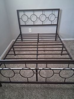 Metal Bed Frame with Circle Design
