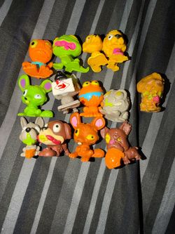The Ugglys Pet Shop Lot of 13 Moose Toys Series 1 Figures