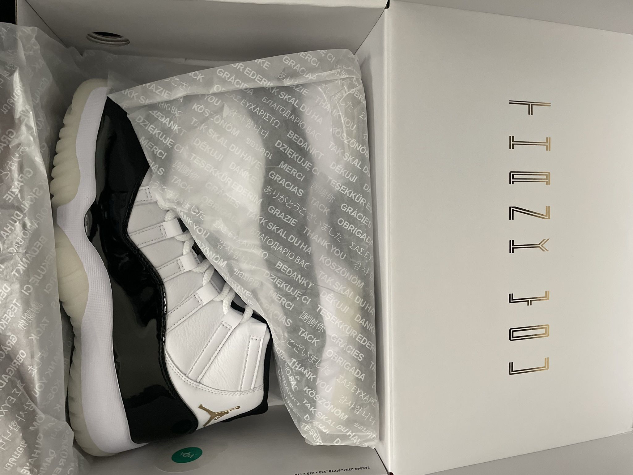 JORDAN RETRO 11 “GRATITUDE” SIZE 8.5