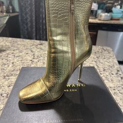 Gold Boot 