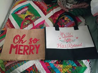 Holiday and custom totes