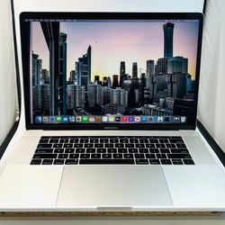 Apple MacBook Pro 15” 2017 i7 16GB 500GB TouchBar Fully Functional