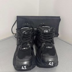 Balenciaga Runners