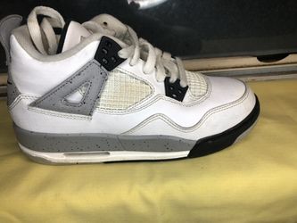 Air Jordan cement 4s