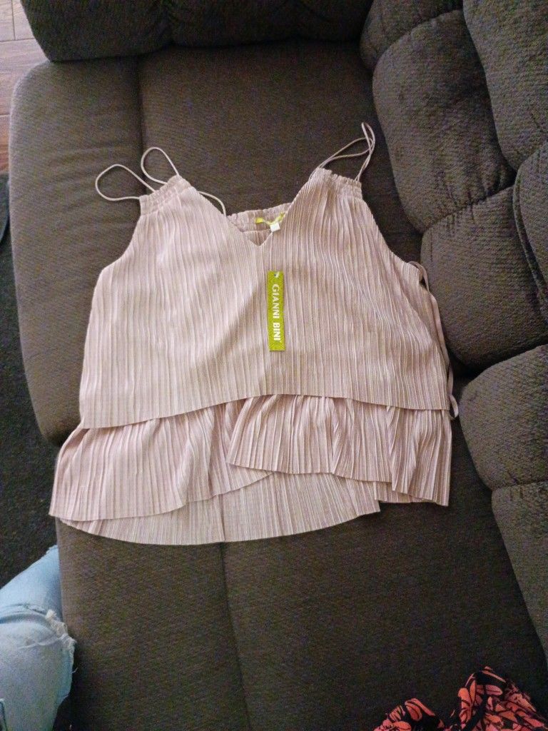 Sz Lg Spaghetti Strap Shirt