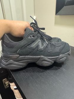 Size 5.5 youth new balance