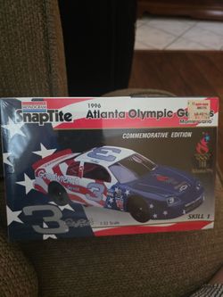Monogram SnapTite 1996 Atlanta Olympics Dale Earnhardt #3 Model Kit