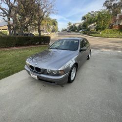 2002 BMW 525I
