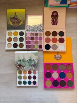 NEW eyeshadow palettes $15