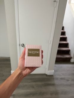 Valentino Dona