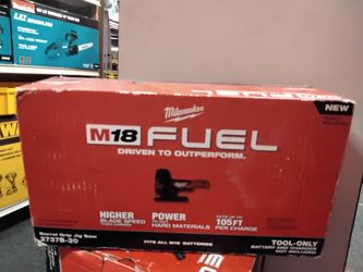 MILWAUKEE FUEL M18 BARREL GRIP JIG SAW