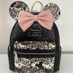 New Disney Minnie Mouse Bag. NO HOLD 