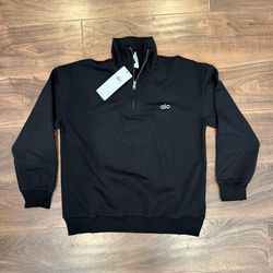 🏷️ BNWT Alo Yoga Accolade Quarter Zip Pullover