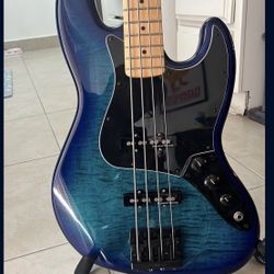 Fender Player Series Jazz Bass With Upgraded Fender High Mass Bridge And Seymour Duncan’s 