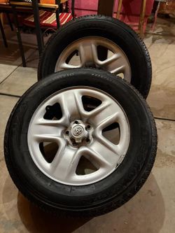 225/65/17 Tires and Wheels