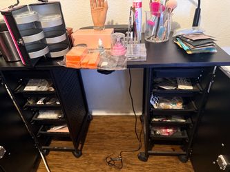 Manicure table plus nail polish holder