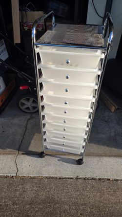 Plastic organizer