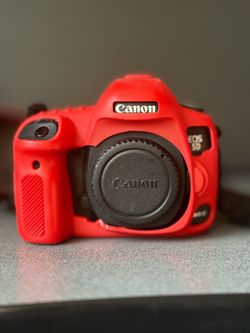 Canon 5D Mark III Full Frame Camera
