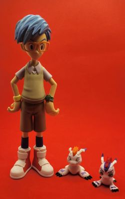 Digimon figures