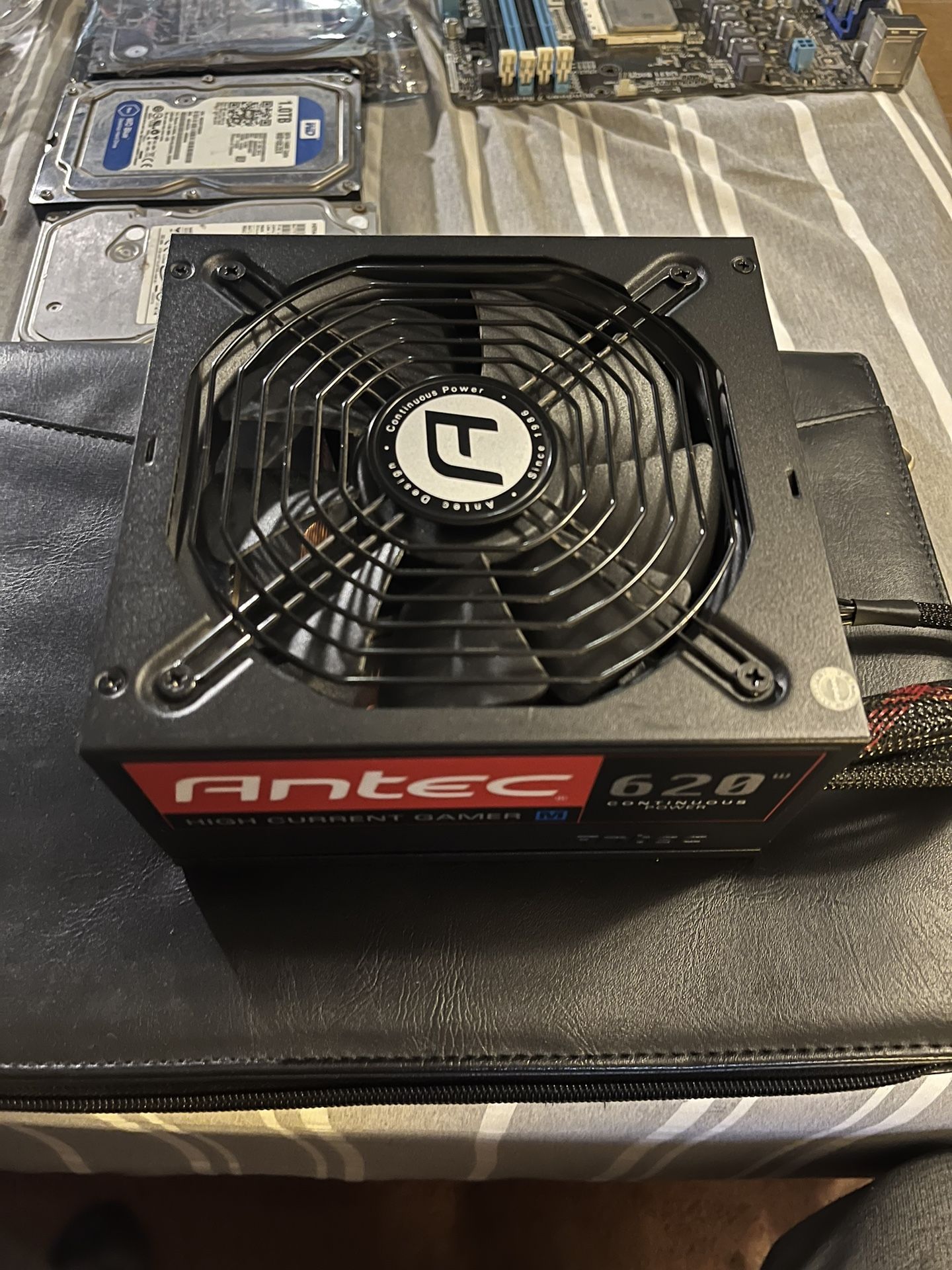 Antec HCG-620M Power Supply