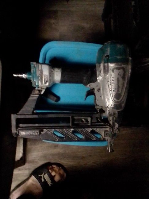 Nail Gun
