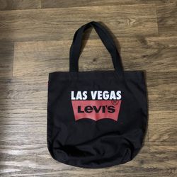 Like New Levi’s Las Vegas Tote Bag 