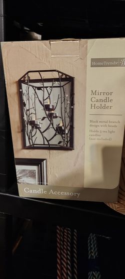Mirrored candle holder
