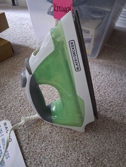 Black+Decker Steam Iron