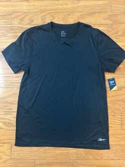 NWT Reebok Men’s ultra soft sleepwear Tee size L