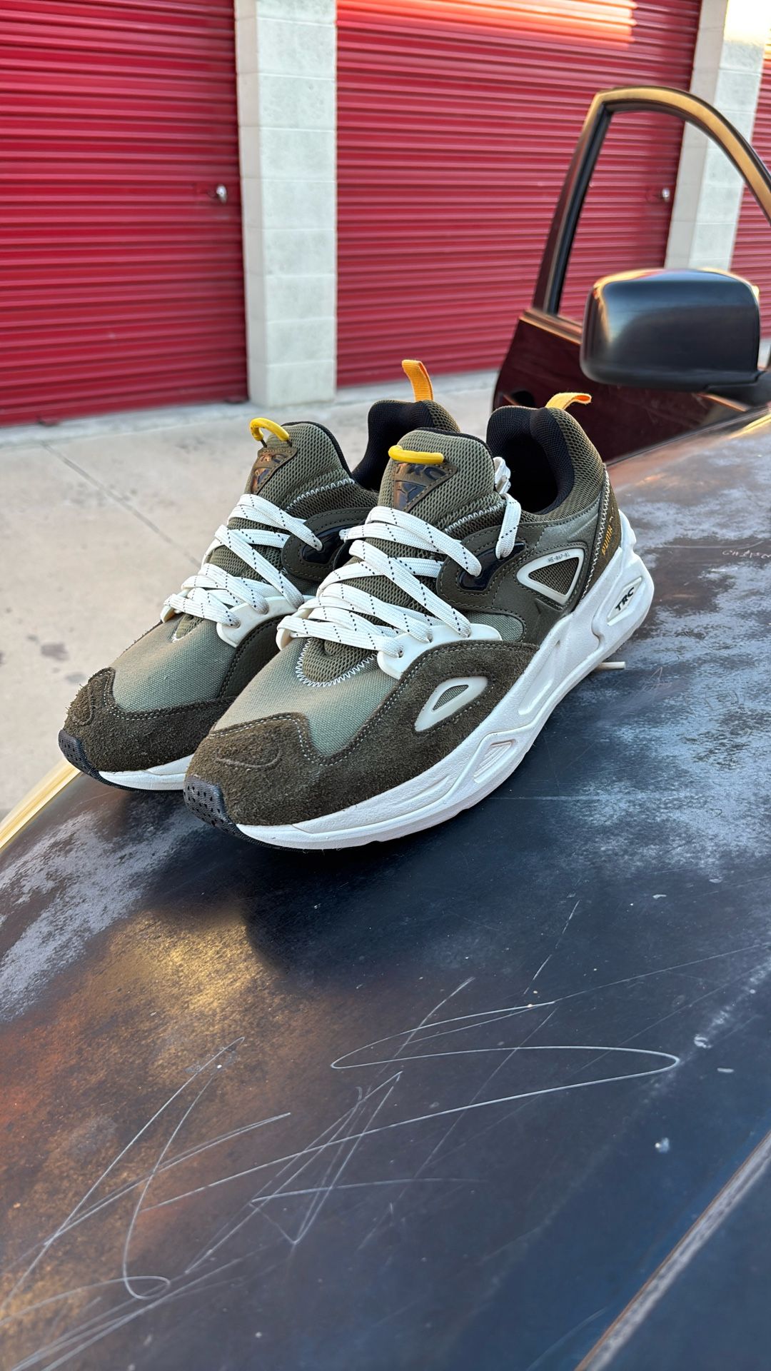 TRC Puma Sneakers 10.5 Men’s