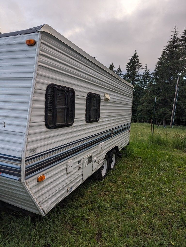 1998 Skyline Nomad Lite