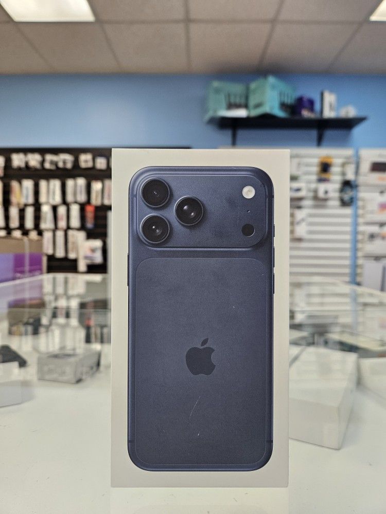 Apple iPhone 17 Pro Max - 256 GB - Deep Blue (Unlocked)