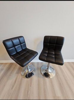 Set of 2 Black Bar Stools