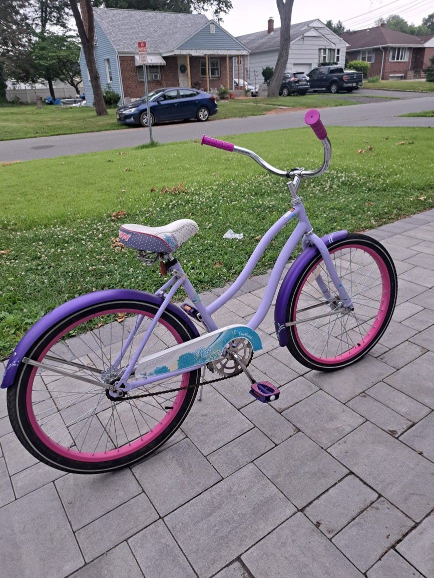 24in Huffy Cranbrook Beach Cruiser 