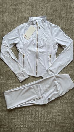 White Lululemon Set 🧸