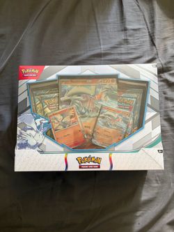 Pokemon reshiram ex box