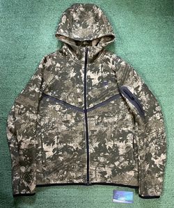 Nike tech fleece green camo hoodie