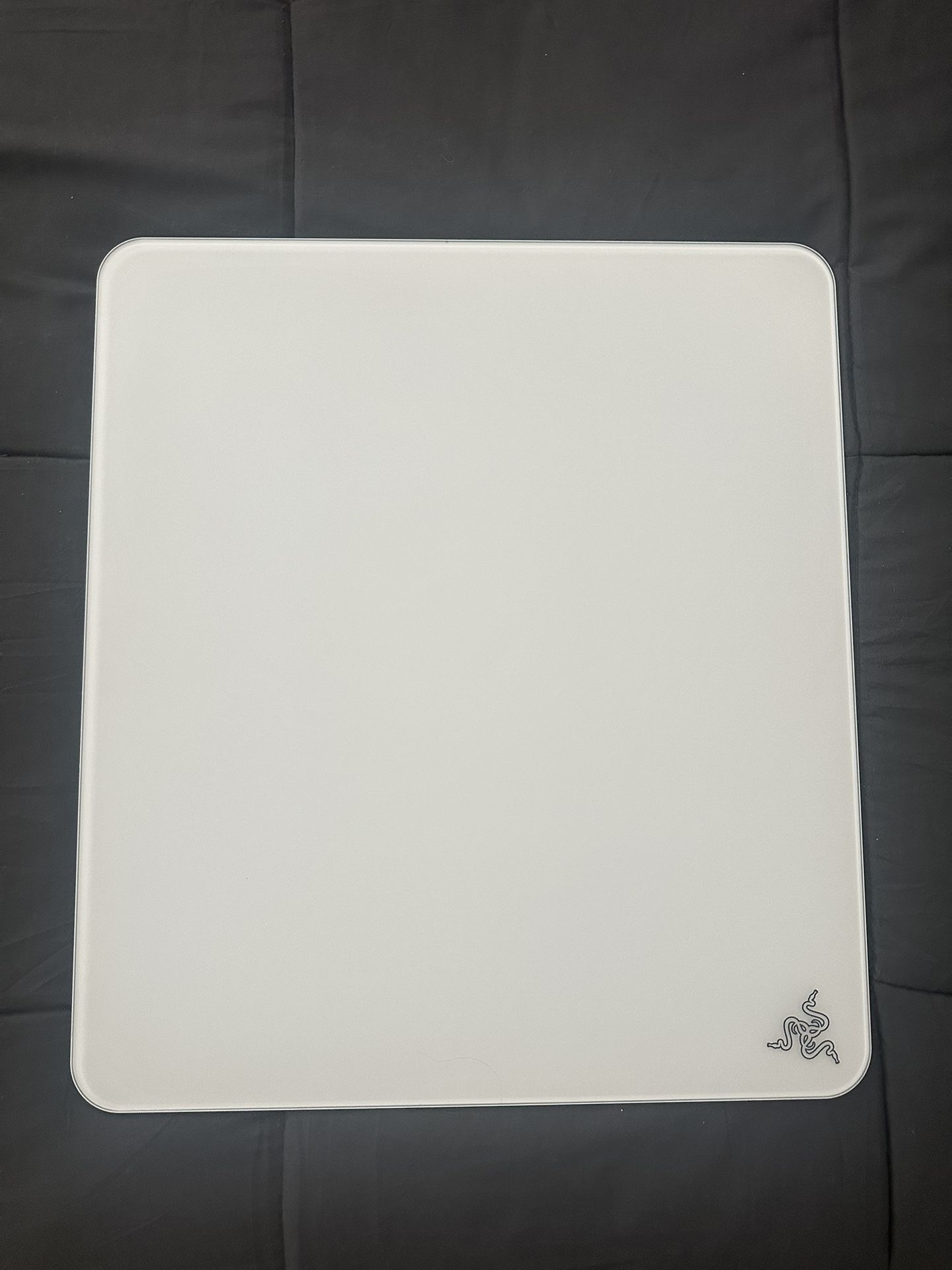 Razer Atlas Tempered Glass Gaming Mouse Mat