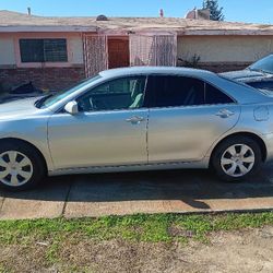 Toyota Camry Gd Deal